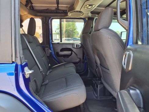 Certified 2019 Jeep Wrangler Unlimited Sport S AWD/4WD image 27
