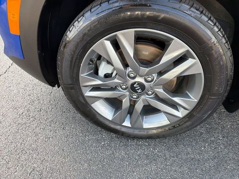 Used 2021 Kia Seltos S AWD/4WD image 9