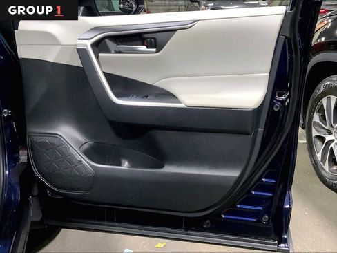 Used 2024 Toyota RAV4 XLE image 22