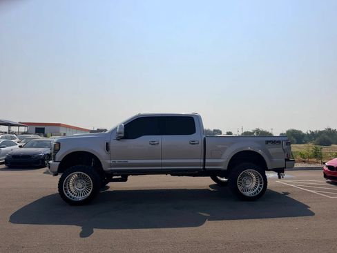 Used 2020 Ford F250 Lariat AWD/4WD image 7