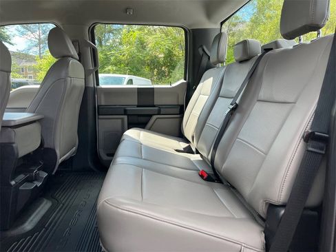 Used 2020 Ford F350 XL w/ Power Equipment Group image 19