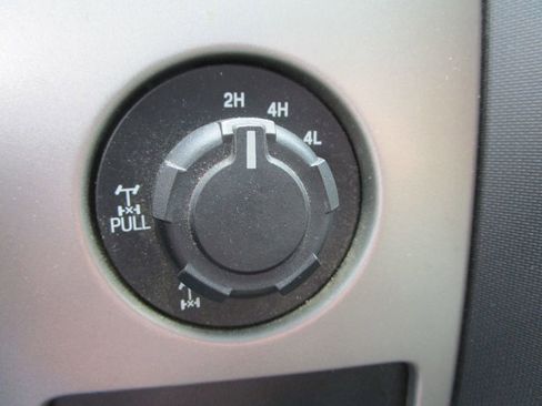 Used 2014 Ford F150 XLT w/ Equipment Group 302A Luxury image 37