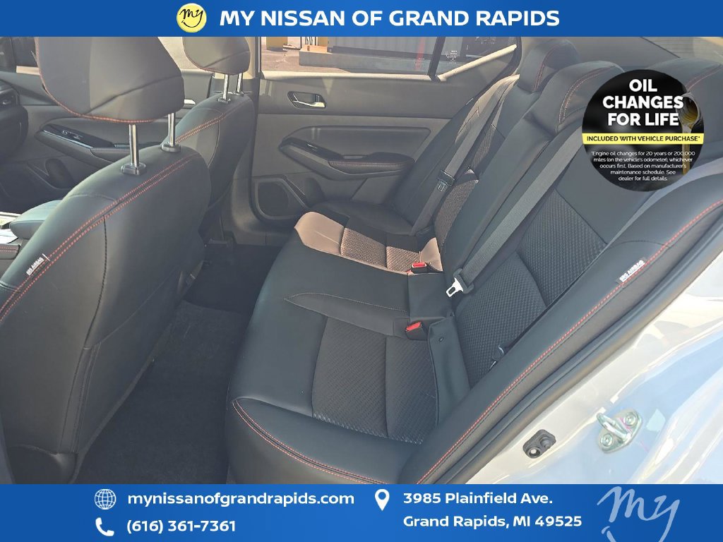 Used 2025 Nissan Altima 2.5 SR AWD/4WD image 44