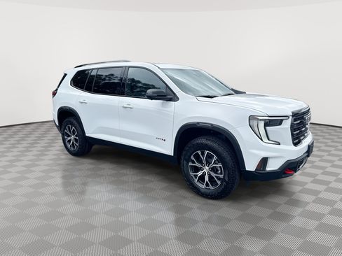 New 2026 GMC Acadia AT4 w/ Luxury Package AWD/4WD image 2