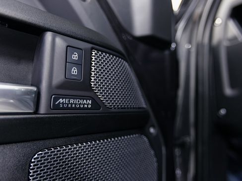 Used 2023 Land Rover Defender 110 Carpathian Edition image 7