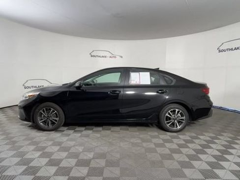 Certified 2024 Kia Forte LXS w/ LXS Technology Package FWD image 5