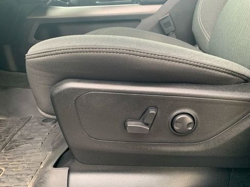 Used 2022 RAM 1500 Big Horn image 40