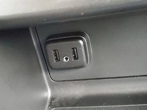 Certified 2022 Chevrolet Colorado Z71 w/ Safety Package image 19