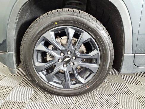 Used 2021 Chevrolet Traverse RS FWD image 7