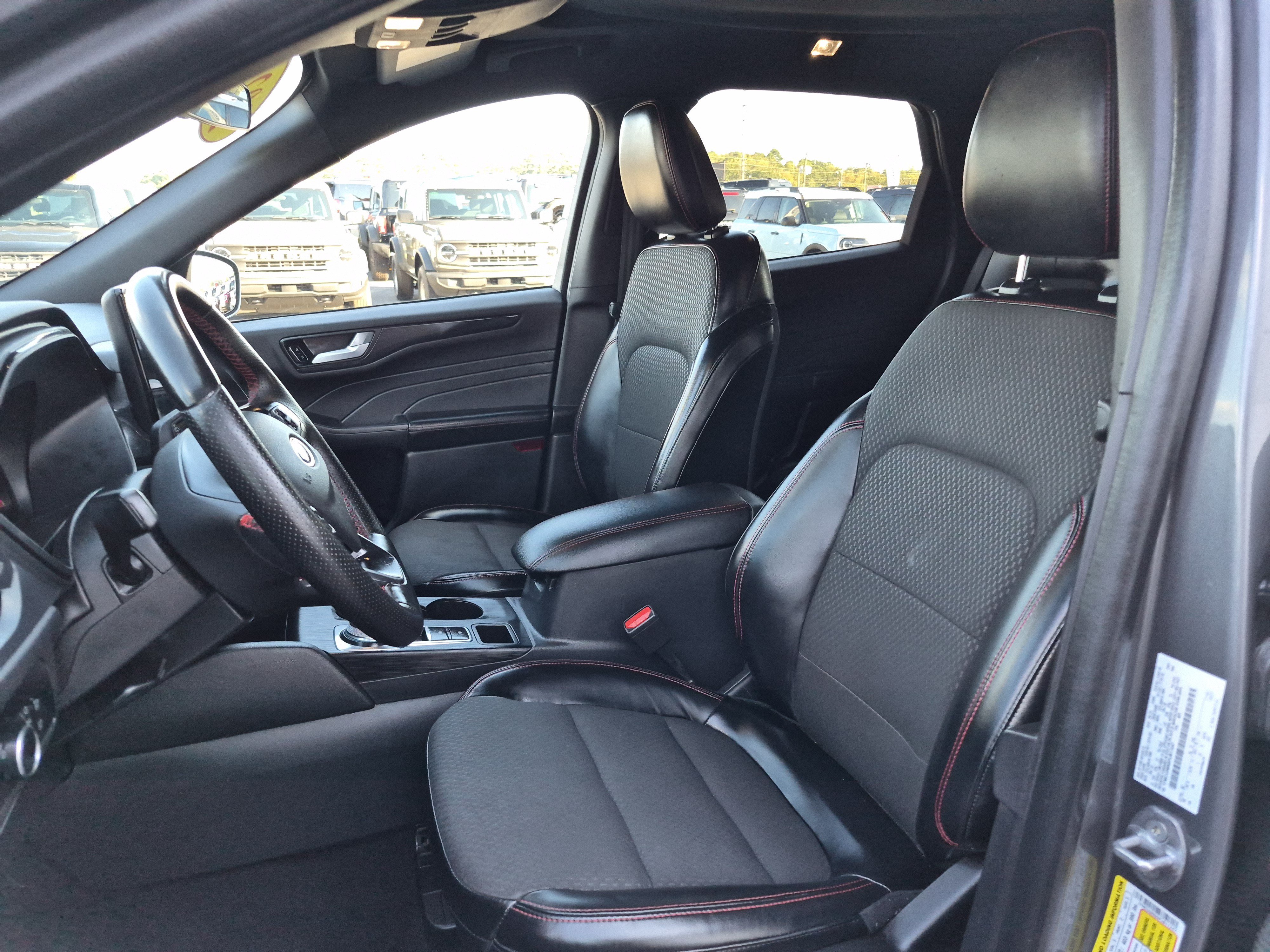 Used 2023 Ford Escape ST-Line w/ Tech Pack #1 FWD image 12