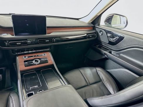 Certified 2023 Lincoln Aviator Reserve w/ Elements Package Plus AWD/4WD image 27