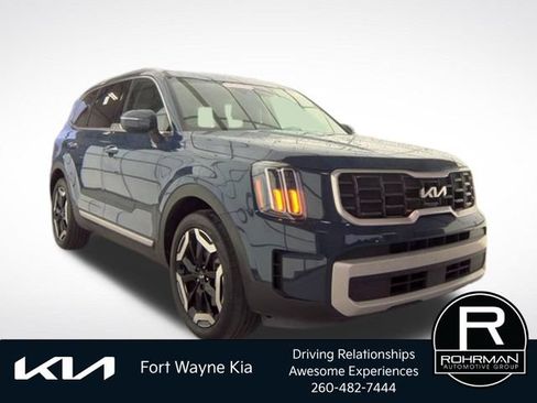 Certified 2025 Kia Telluride S AWD/4WD image 6