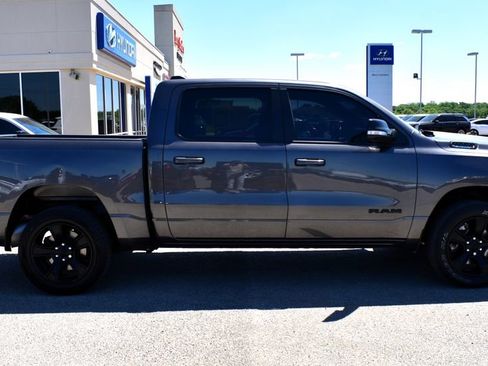 Used 2022 RAM 1500 Big Horn AWD/4WD image 2