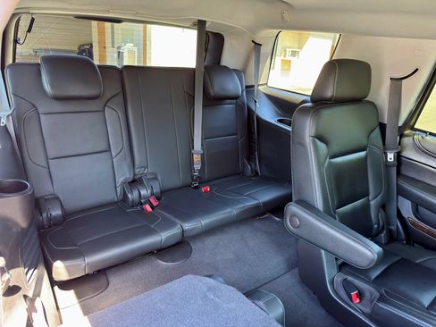 Used 2019 Chevrolet Tahoe LT AWD/4WD image 13