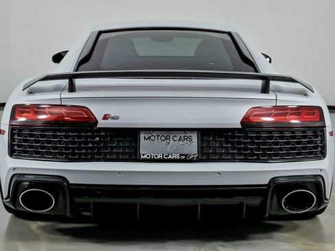 Used 2020 Audi R8 V10 w/ Carbon Exterior Package image 11