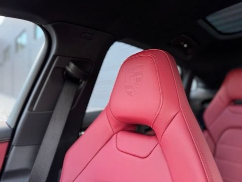 New 2026 Porsche Panamera 4 AWD/4WD image 32