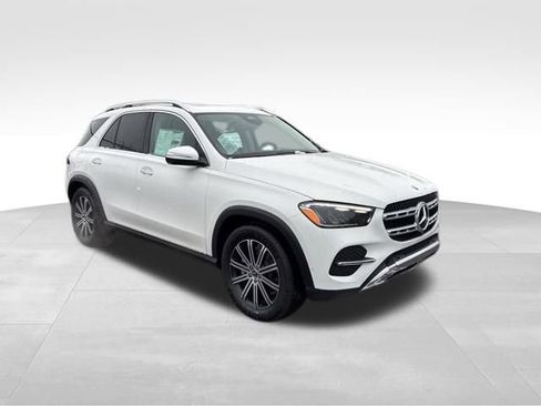 Used 2025 Mercedes-Benz GLE 350 4MATIC image 9