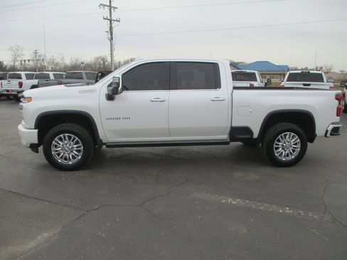 Used 2021 Chevrolet Silverado 3500 High Country w/ Z71 Off-Road Package image 8