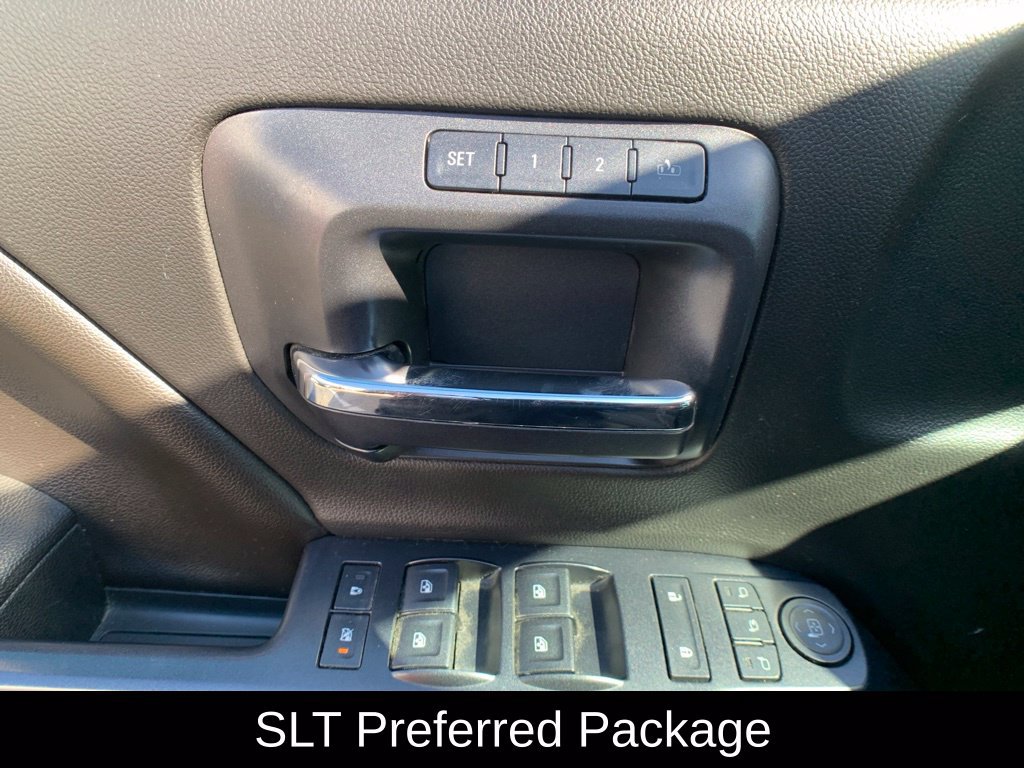 Used 2015 GMC Sierra 1500 SLT w/ SLT Crew Cab Value Package AWD/4WD image 12