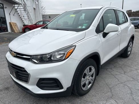 Used 2017 Chevrolet Trax LS image 10