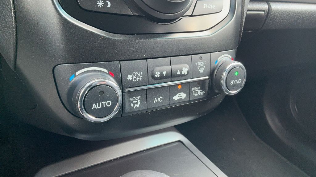 Used 2014 Acura RDX w/ Technology Package AWD/4WD image 15