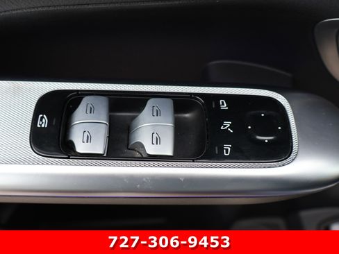 Certified 2023 Mercedes-Benz GLC 300 4MATIC w/ AMG Line image 17
