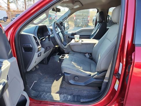 Used 2016 Ford F150 XLT image 15