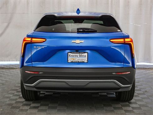 New 2026 Chevrolet Blazer EV LT image 7