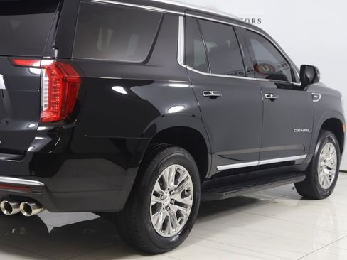 Used 2021 GMC Yukon Denali w/ Advanced Technology Package AWD/4WD image 46