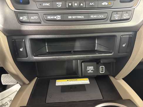 Certified 2022 Honda Pilot Special Edition image 36