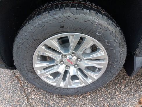 New 2026 GMC Sierra 1500 Denali image 5