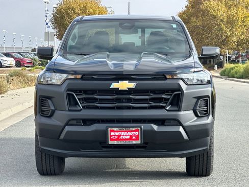 New 2026 Chevrolet Colorado W/T image 9