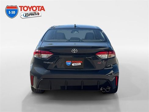 Certified 2025 Toyota Corolla SE image 4