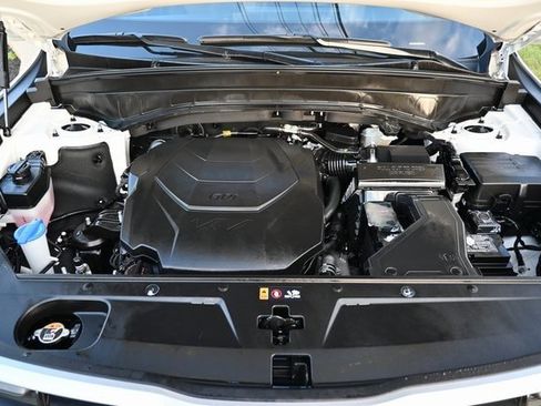 Used 2025 Kia Telluride SX image 15