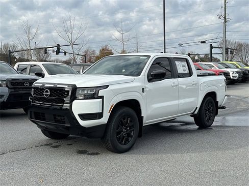 New 2026 Nissan Frontier SV image 3