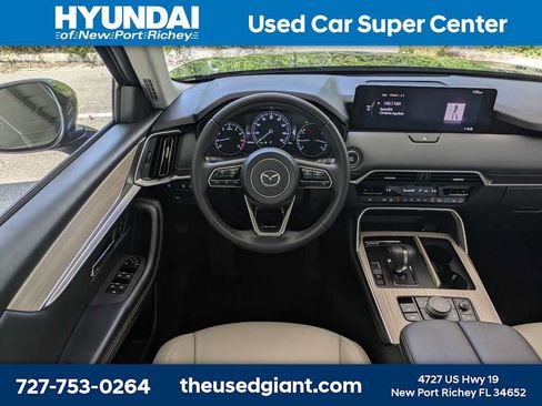 Used 2025 MAZDA CX-90 3.3 Turbo w/ Preferred Package AWD/4WD image 24