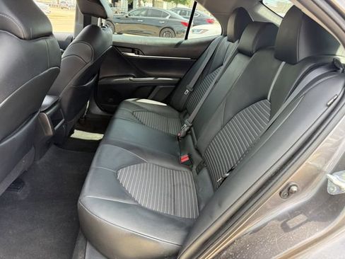 Used 2022 Toyota Camry SE FWD image 26