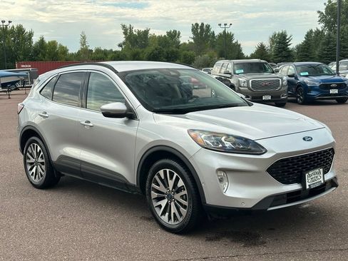 Used 2020 Ford Escape Titanium AWD/4WD image 7