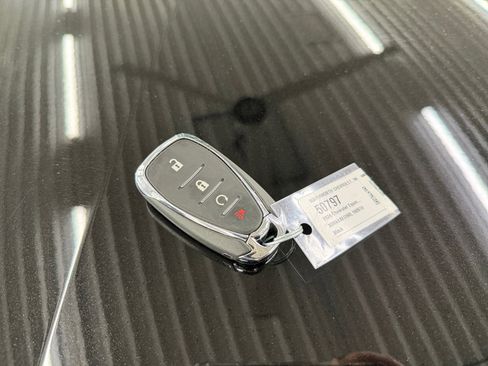 Used 2024 Chevrolet Equinox LS image 27