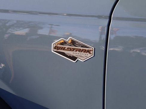 Used 2023 Ford Bronco Wildtrak image 10