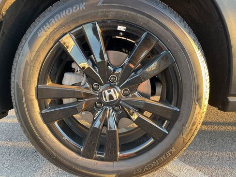 Used 2026 Honda HR-V Sport image 12