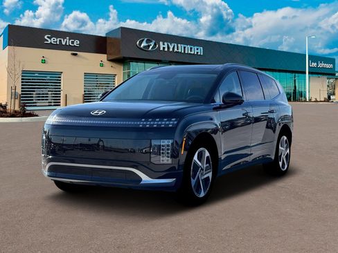New 2026 Hyundai Ioniq 9 Calligraphy image 1