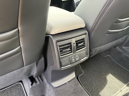 New 2026 Subaru Forester Limited AWD/4WD image 31