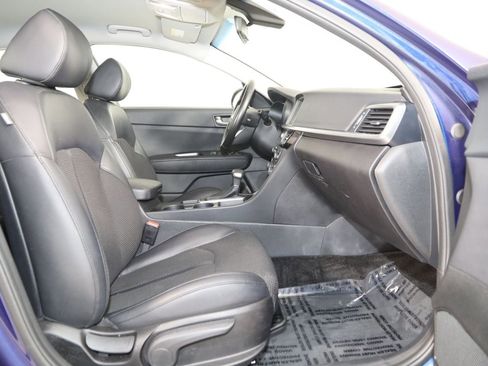 Used 2020 Kia Optima S FWD image 11