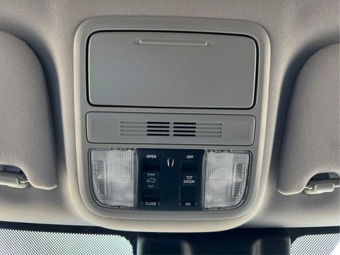 Used 2020 Honda Odyssey EX-L image 41