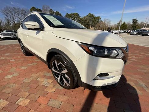 Used 2022 Nissan Rogue Sport SL image 38