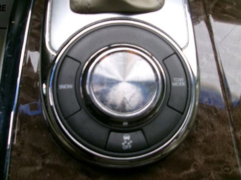 Used 2016 INFINITI QX80 2WD image 33