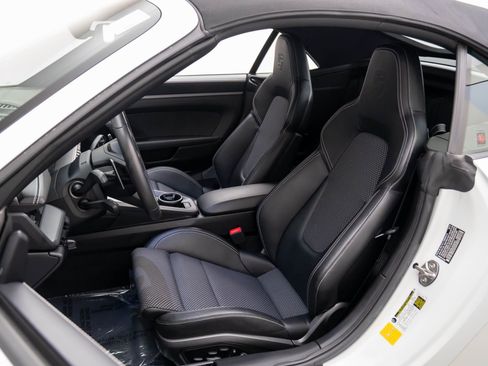 Certified 2020 Porsche 911 Carrera S image 5