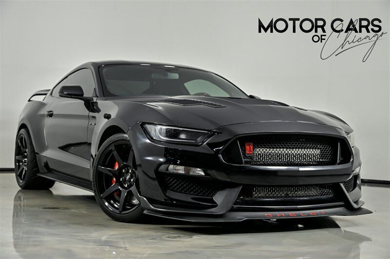 Used 2019 Ford Mustang Shelby GT350R w/ GT350R Equipment Group 920A RWD image 1