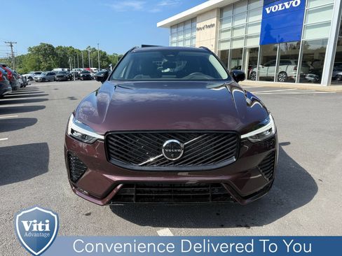 Used 2026 Volvo XC60 B5 Plus w/ Protection Package Premier AWD/4WD image 3